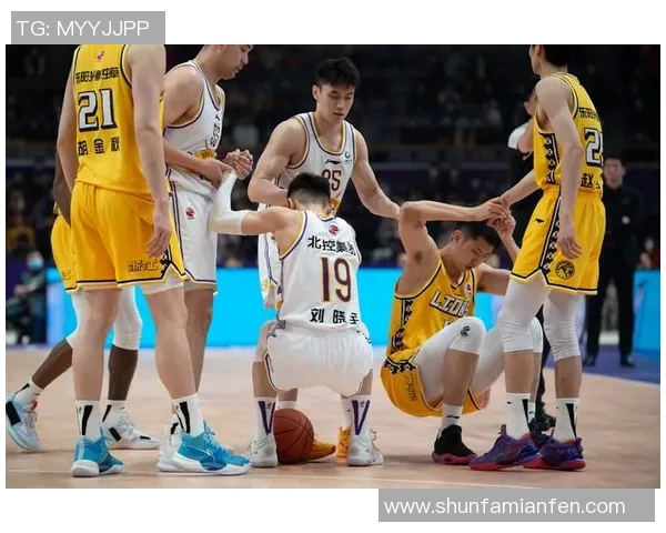 王泉泽的篮球之路：从青涩少年到CBA明星球员的成长故事